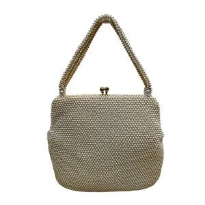 Vintage Lumured Cordé Bead Women’s White Beaded Handle Kiss Lock Closure Clutch